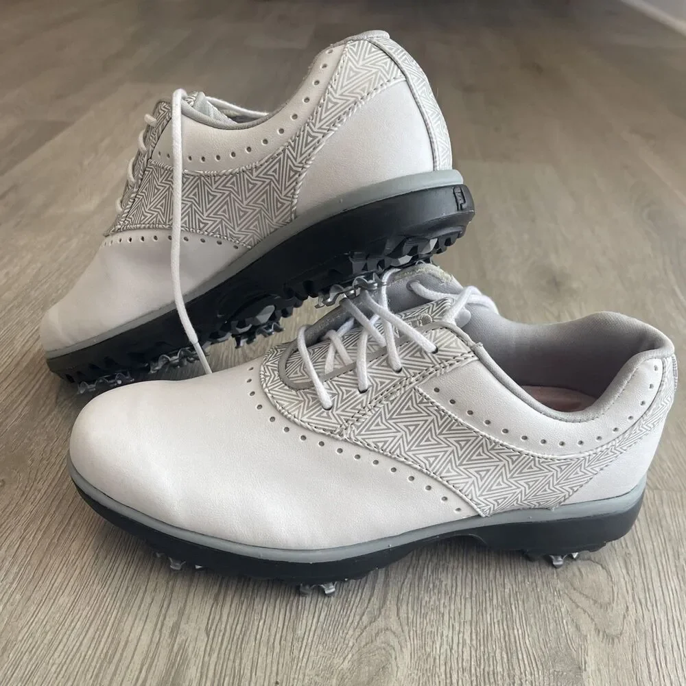FootJoy Women’s Golf Shoes Sz 5M eMerge Pillowsof Insole SoftSpike Cleats NOS